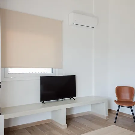 アパート Amar V Lechaio